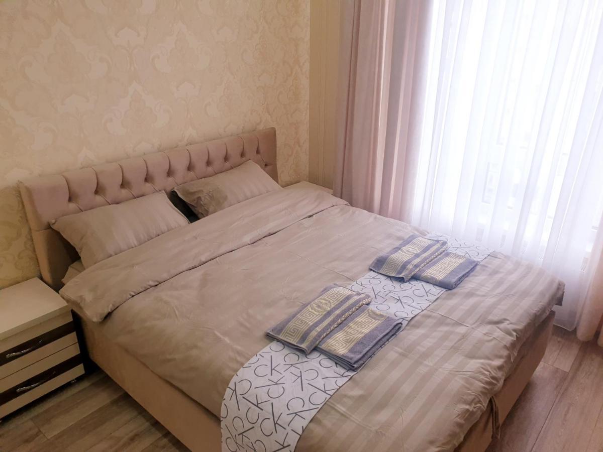 Sky House Premium Apartment In City Center 키시나우 외부 사진